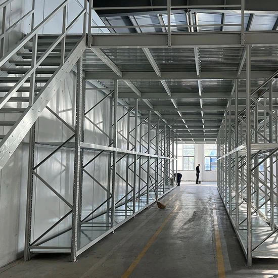 Mezanino do Armazém de Aço